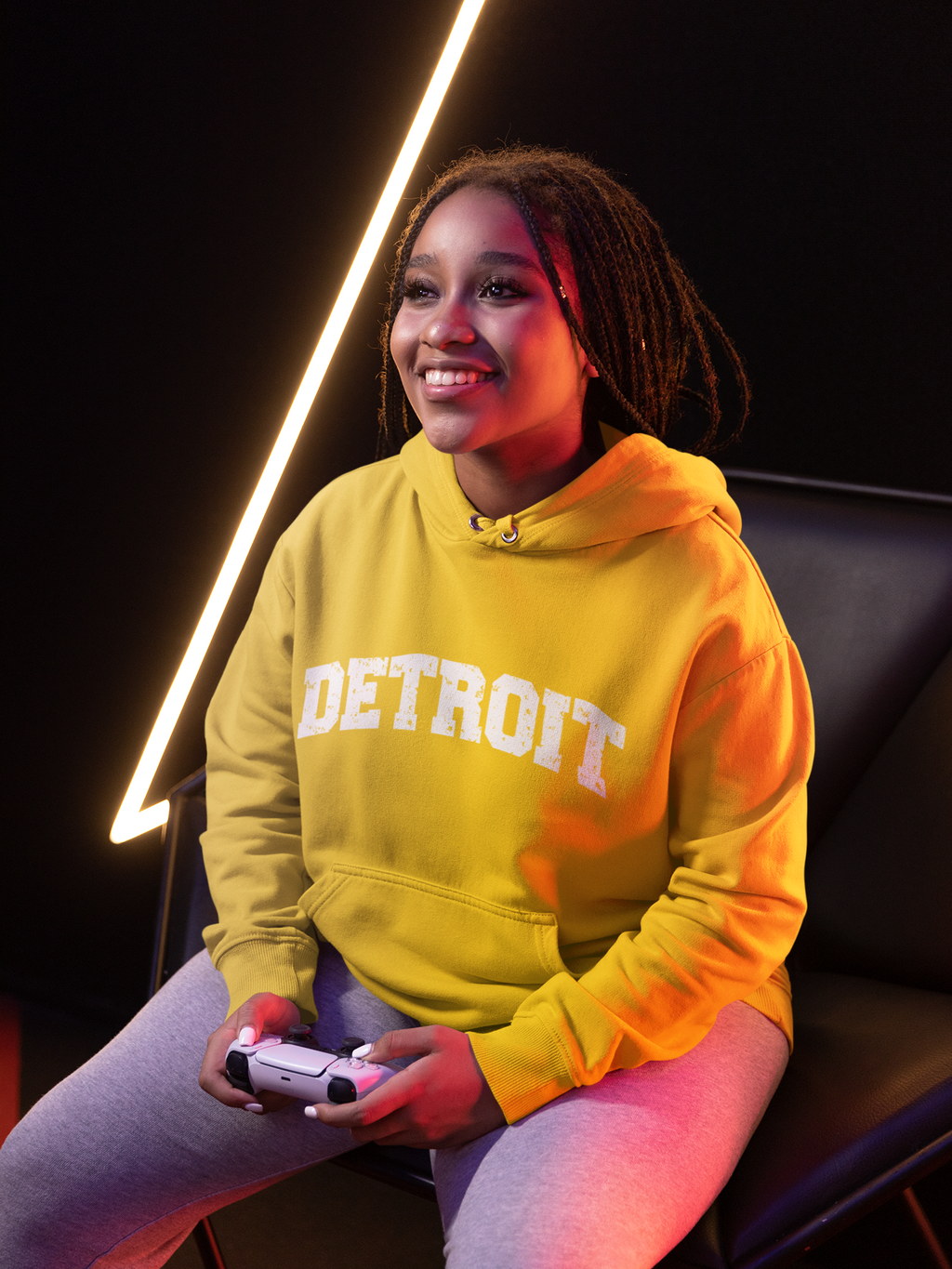 Detroit Distressed Pullover